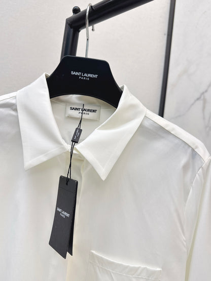 Letter-embellished loose-fitting shirt