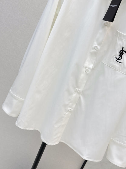 Letter-embellished loose-fitting shirt