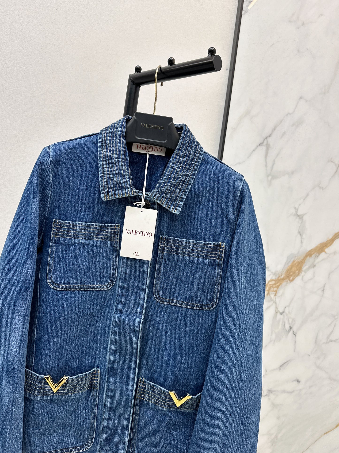 Hardware-embellished denim jacket