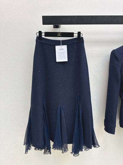 Collared woven coat/Pencil skirt