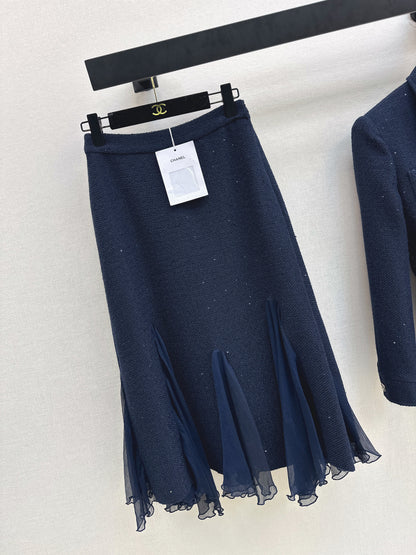 Collared woven coat/Pencil skirt