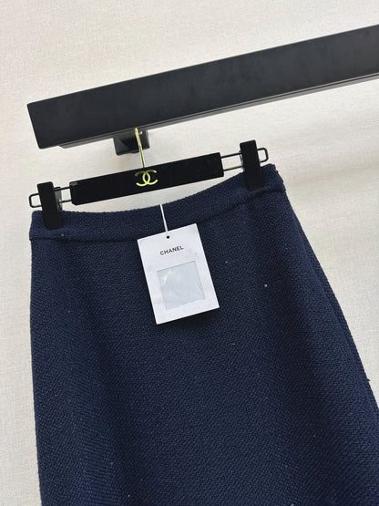 Collared woven coat/Pencil skirt