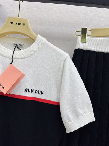 Color-blocked design set