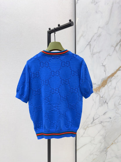 Color-blocked trim T-shirt