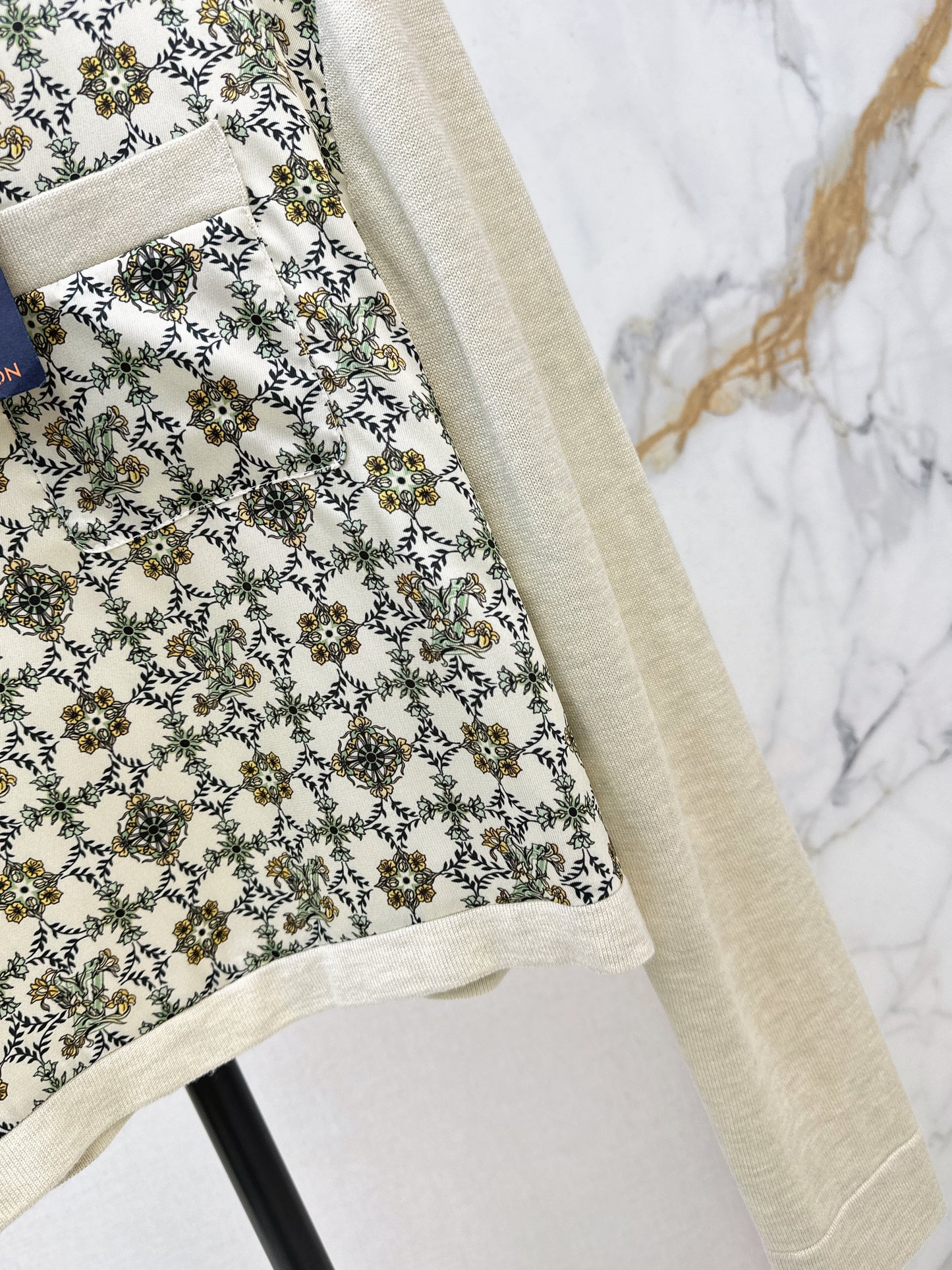 Off-the-shoulder top with patchwork design
