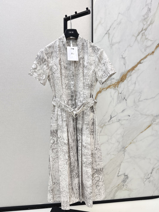 Long stand-up collar dress