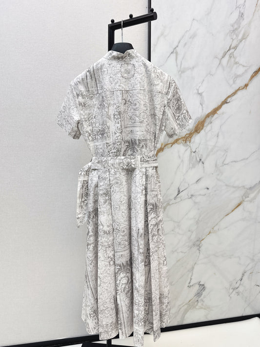 Long stand-up collar dress