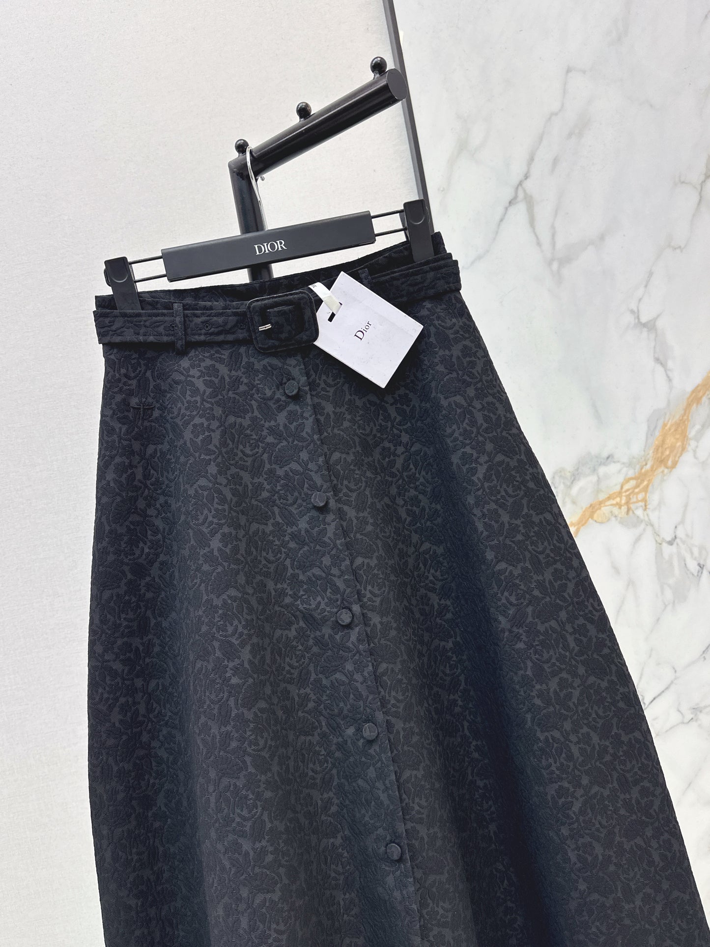 Umbrella-shaped high-waisted midi skirt