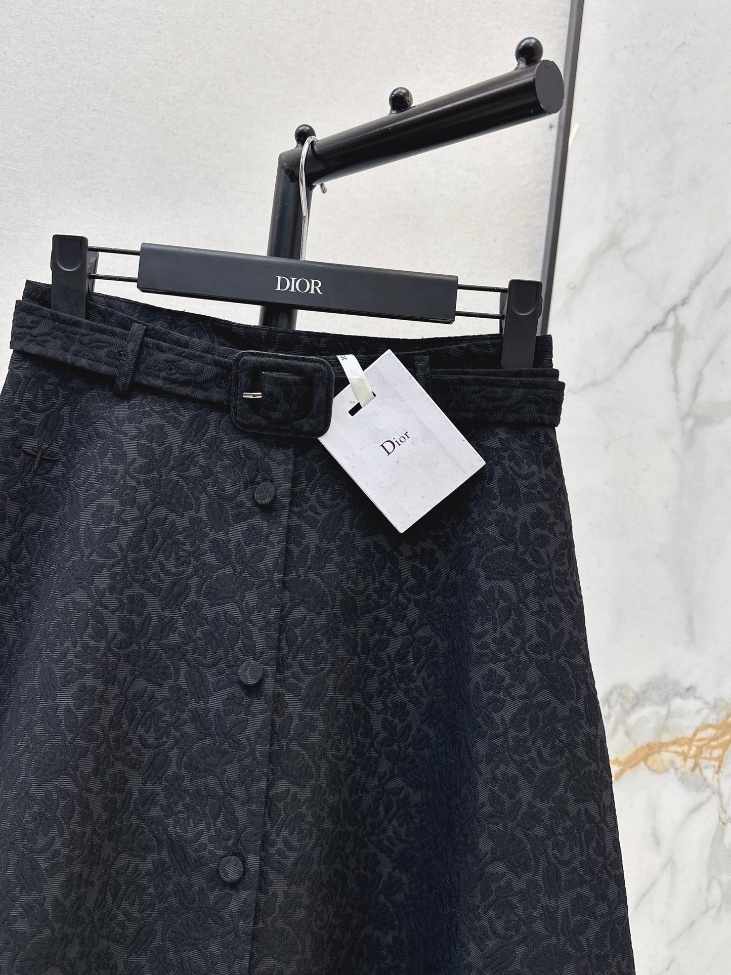 Umbrella-shaped high-waisted midi skirt