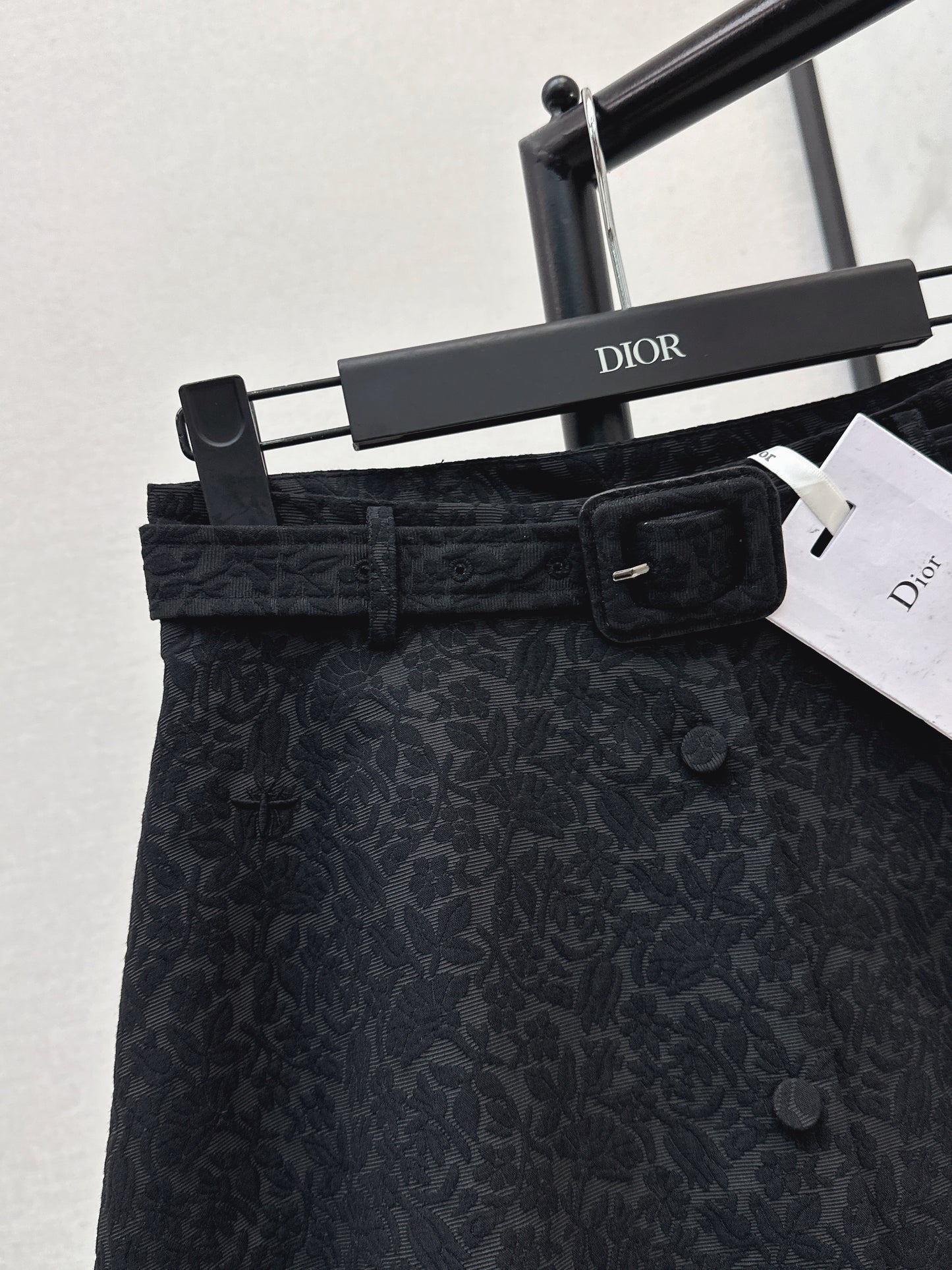 Umbrella-shaped high-waisted midi skirt