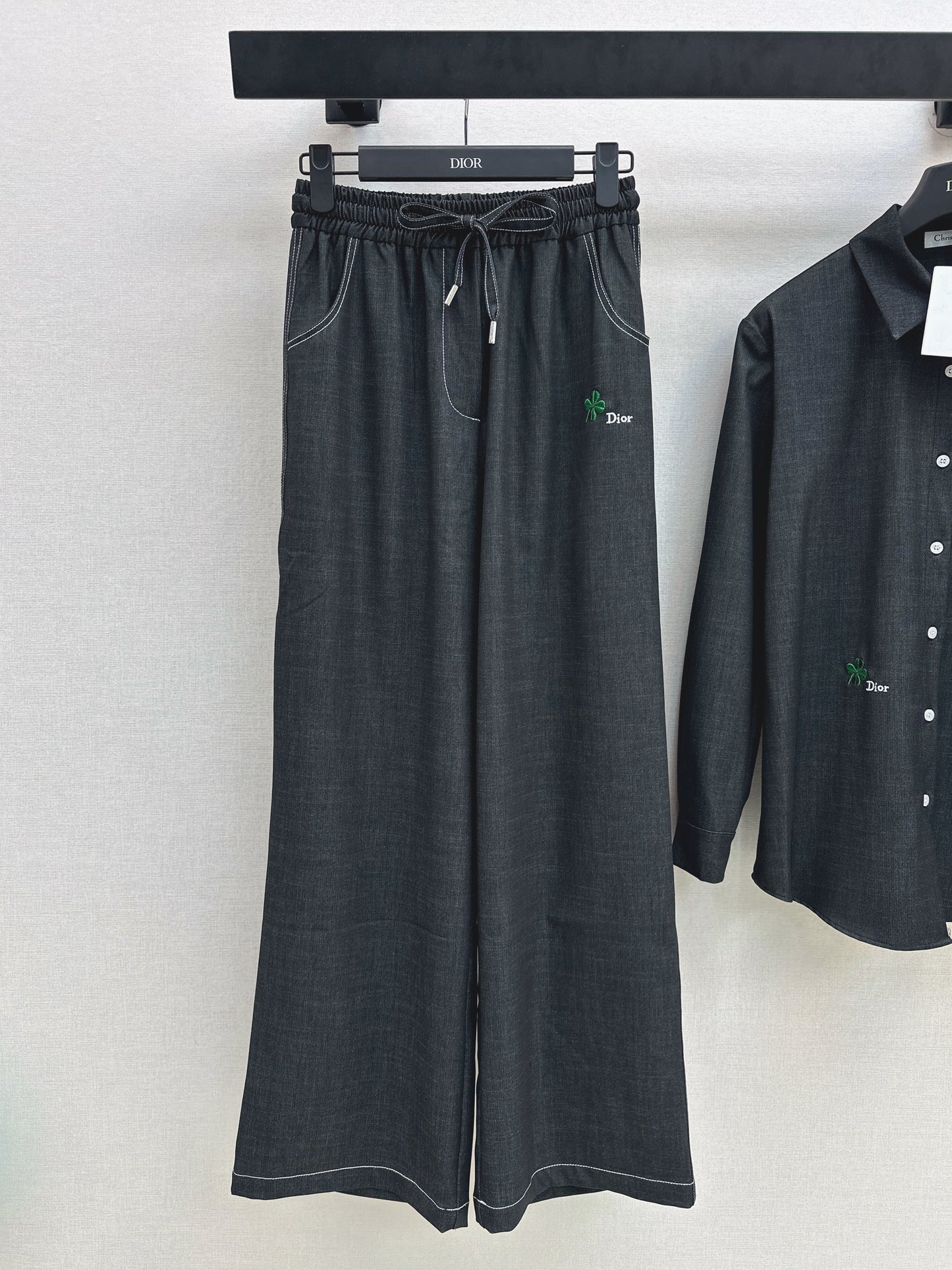 Relaxed and chic outfit set