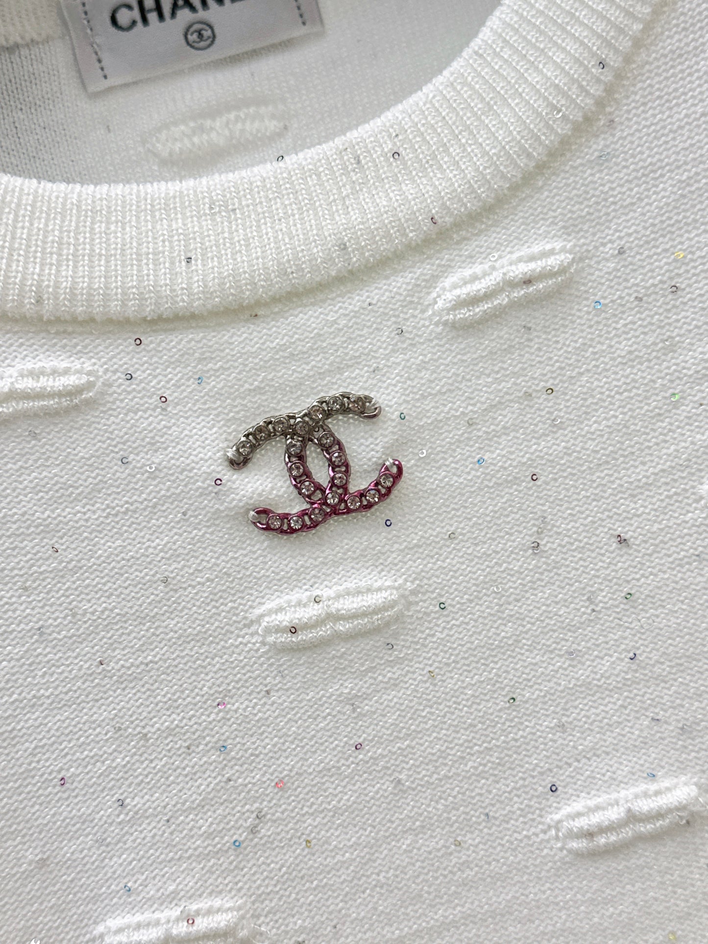 Retro-style knit top