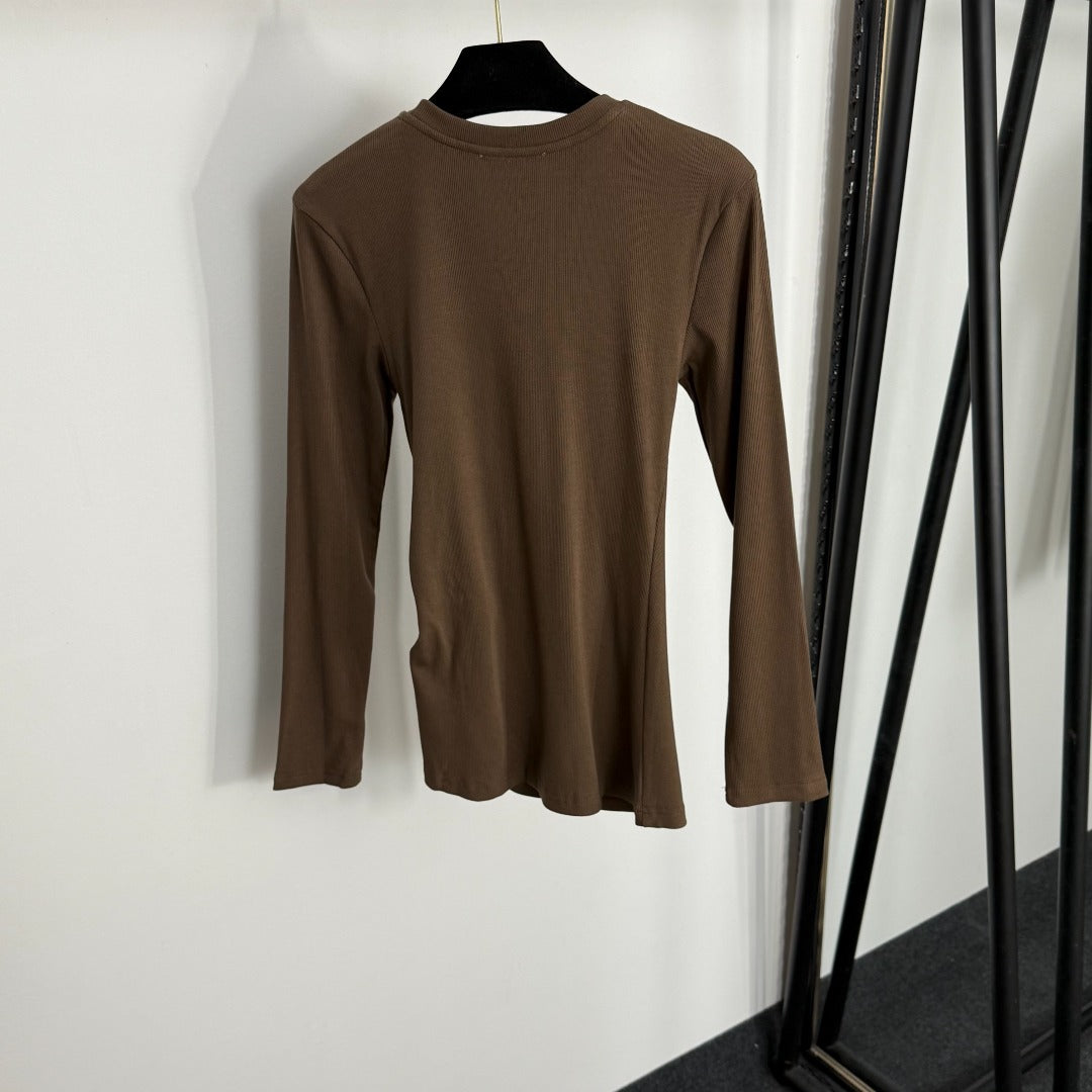 Pleated, fitted long sleeves