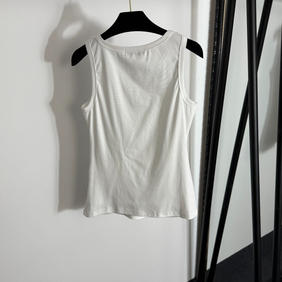 Pleated, slim-fit ribbed vest