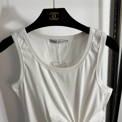 Pleated, slim-fit ribbed vest