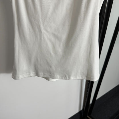 Pleated, slim-fit ribbed vest
