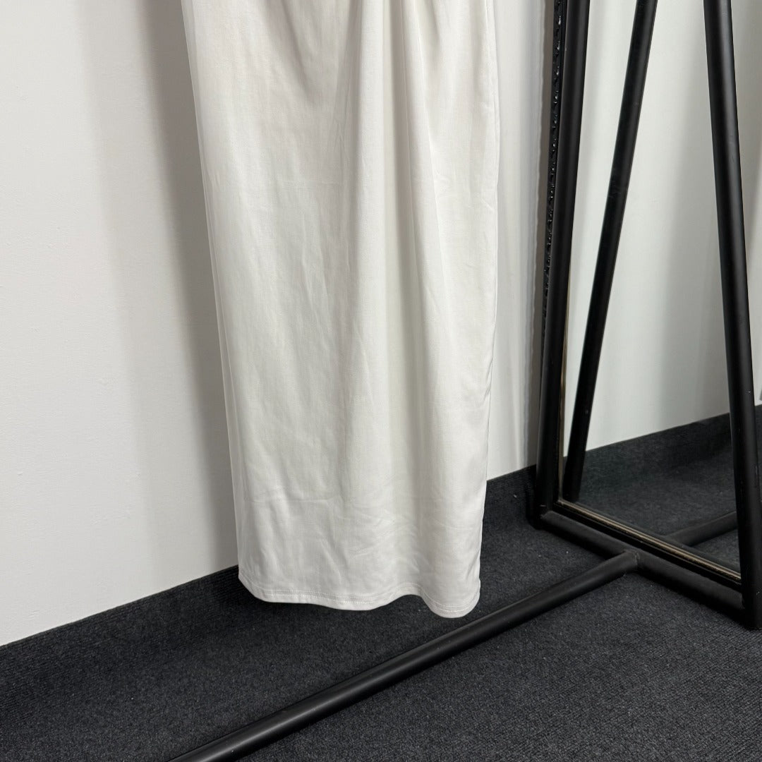 Pleated Waist-cinching Short-Sleeve Dress