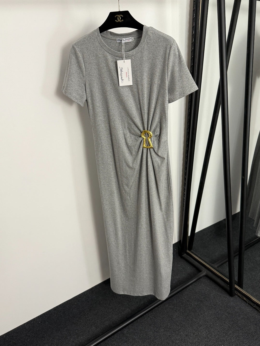 Pleated Waist-cinching Short-Sleeve Dress