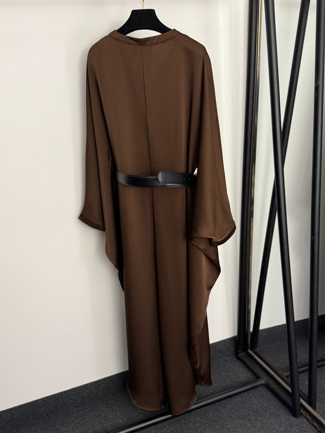 Batwing short-sleeved jumpsuit