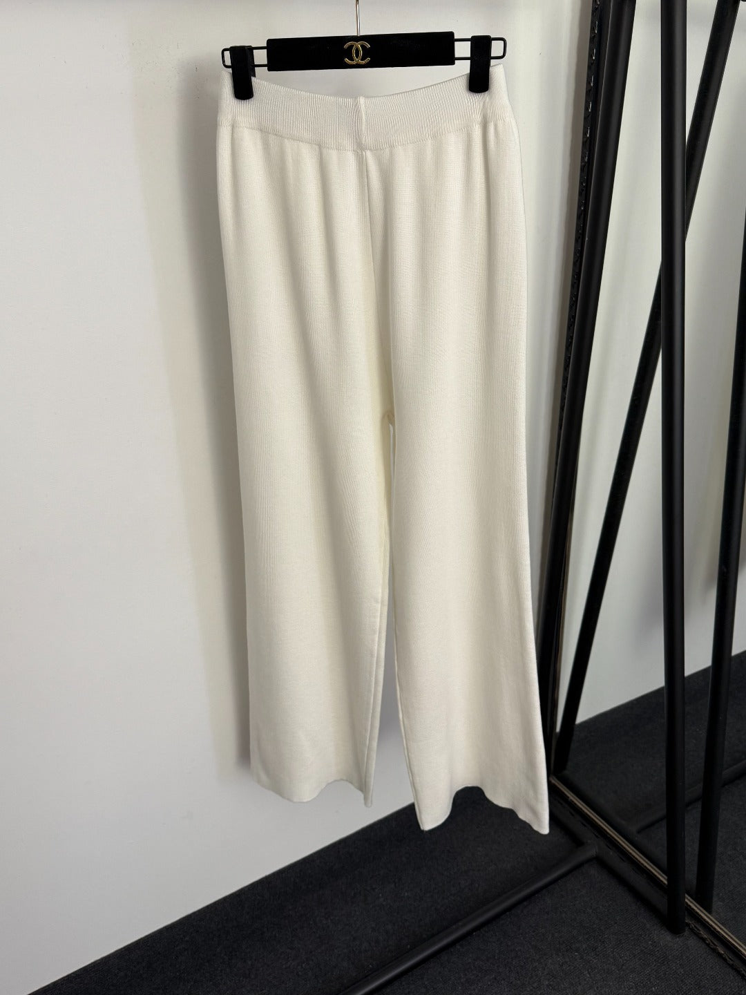 Three-piece set