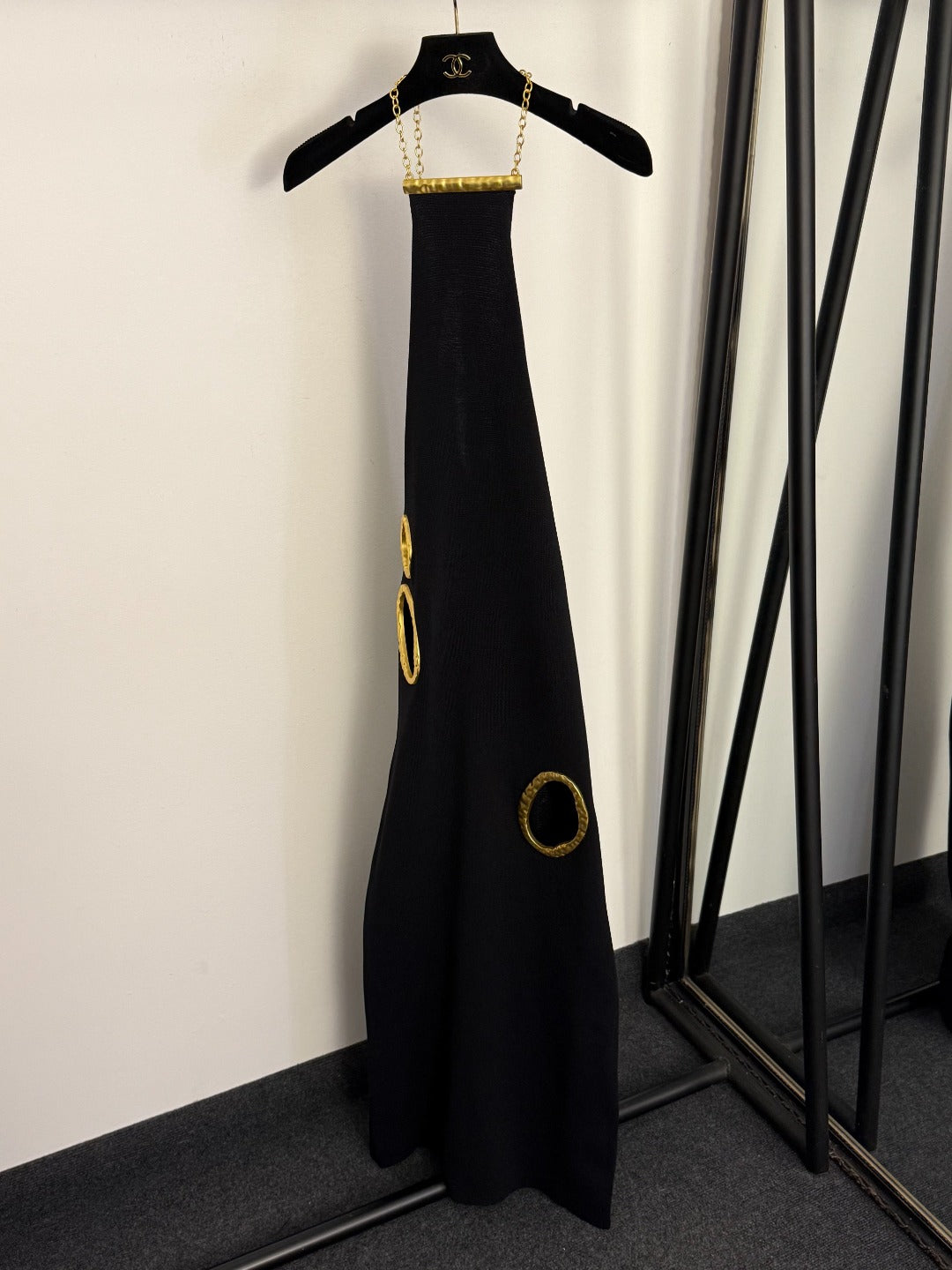Hallet neck knit dress