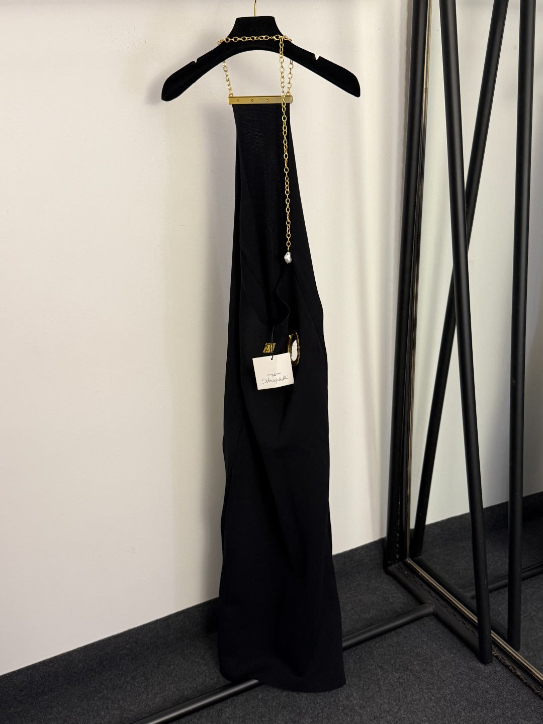 Hallet neck knit dress