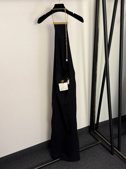 Hallet neck knit dress
