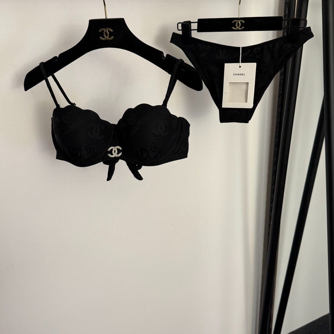 Bikini two-piece swimsuit set