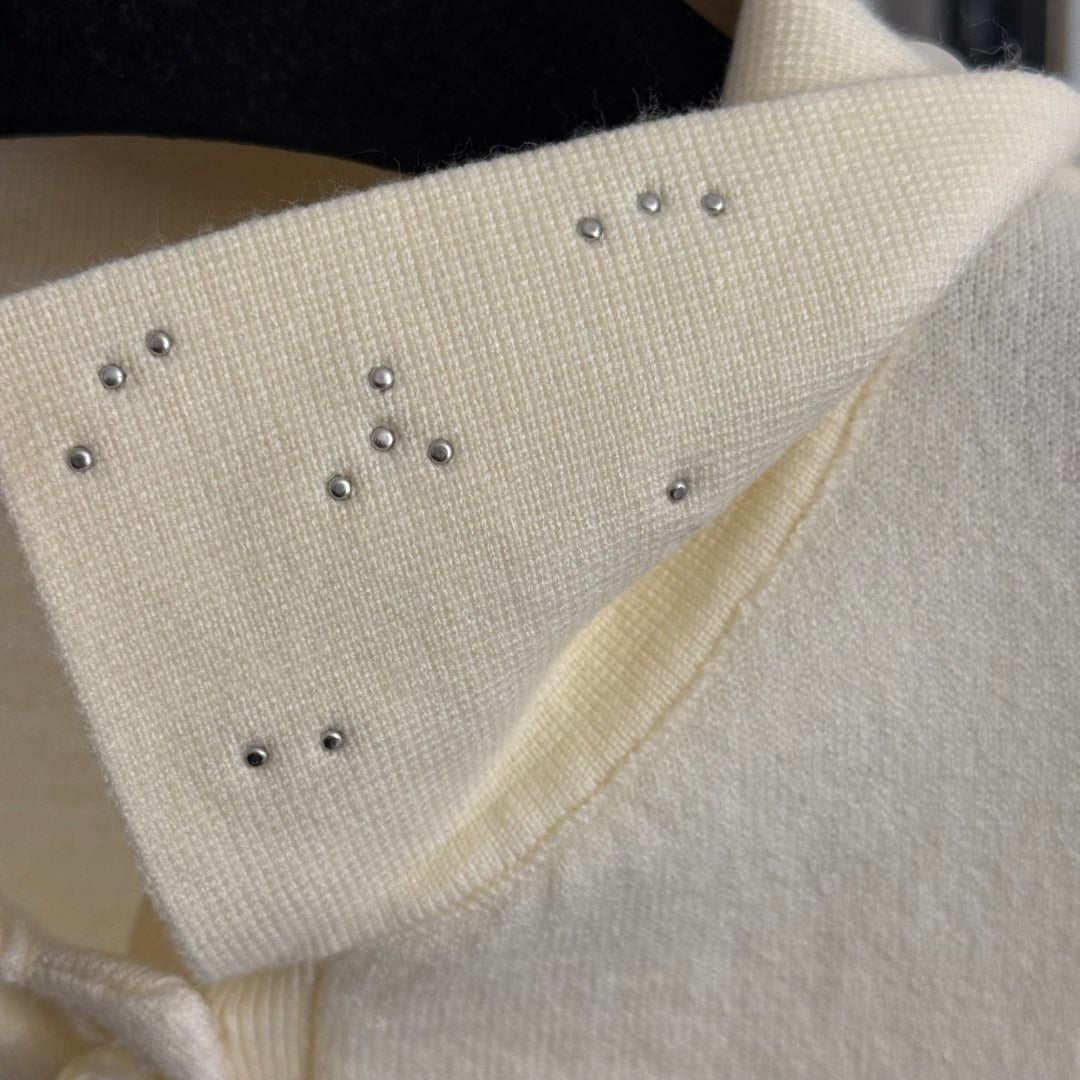 Located Knit Vest