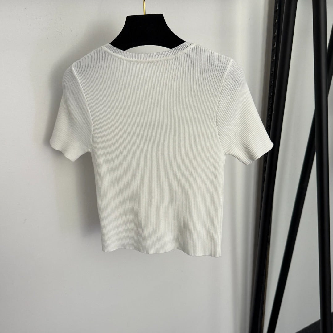Slim fit short-sleeved top