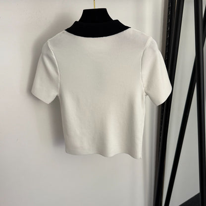 Polo collar short-sleeved top