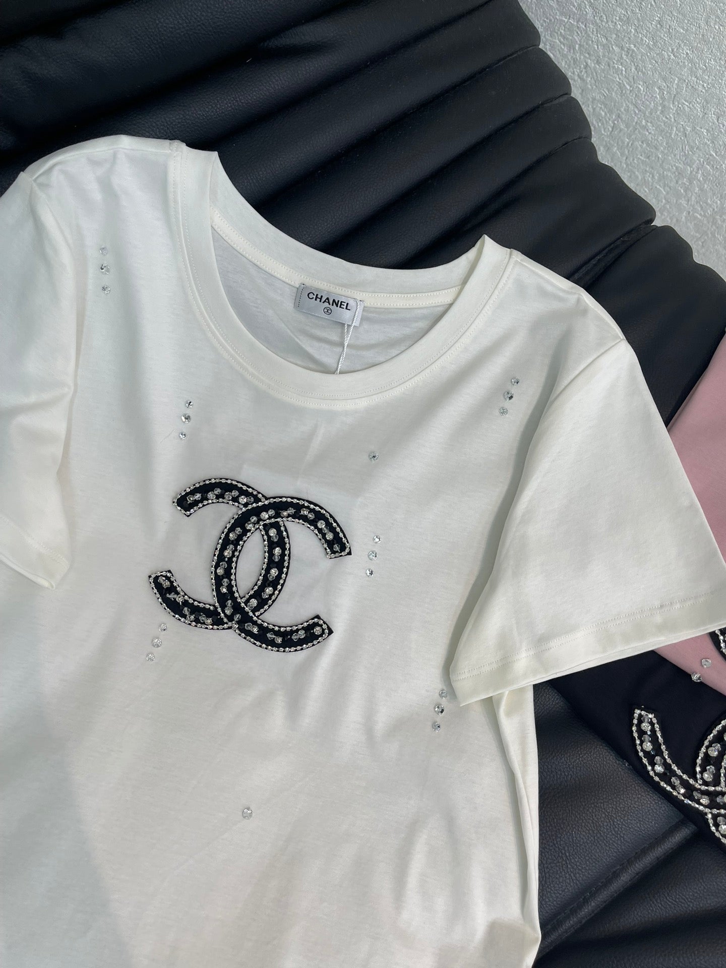 Hand-beaded, heavy-duty T-shirt