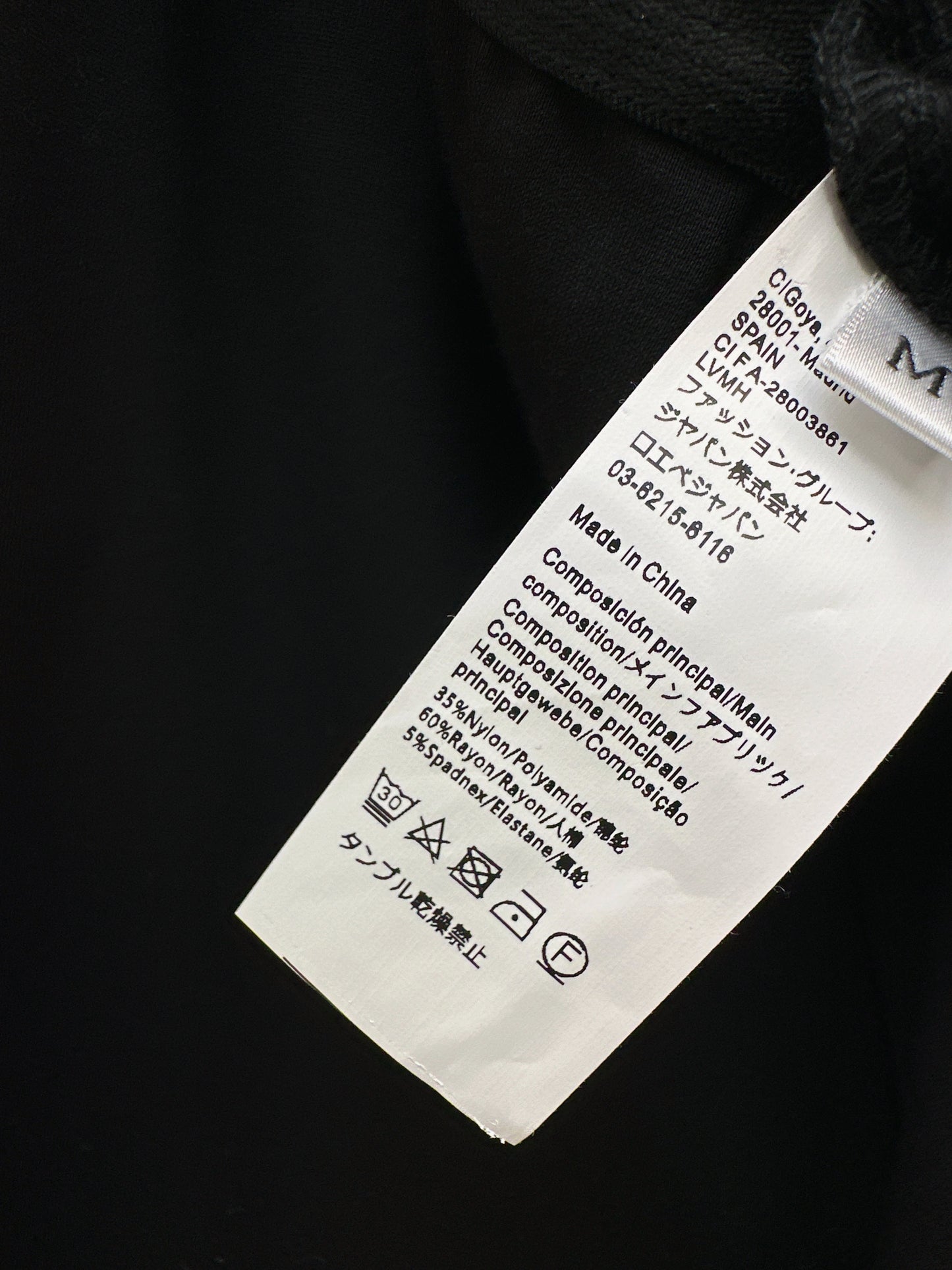 Flared, mid-high waist, stretch leggings