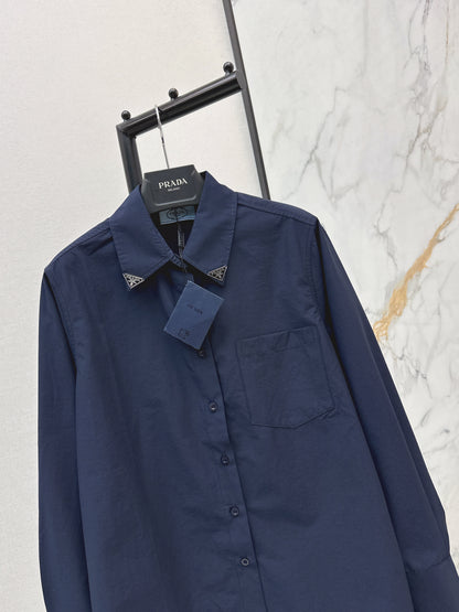 Triangle logo loose-fitting shirt