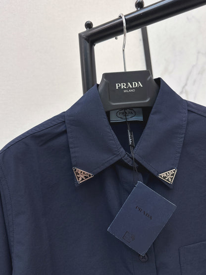 Triangle logo loose-fitting shirt