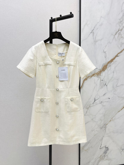 A youthful  dress