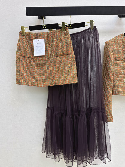 Two-piece set: woven midi skirt + mesh maxi skirt