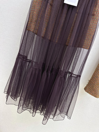 Two-piece set: woven midi skirt + mesh maxi skirt