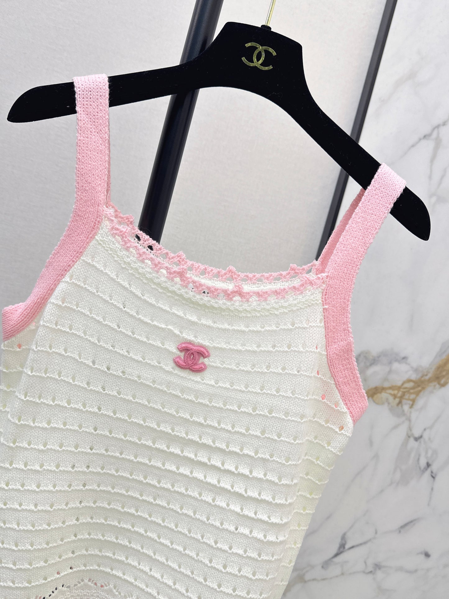 Color-blocked camisole