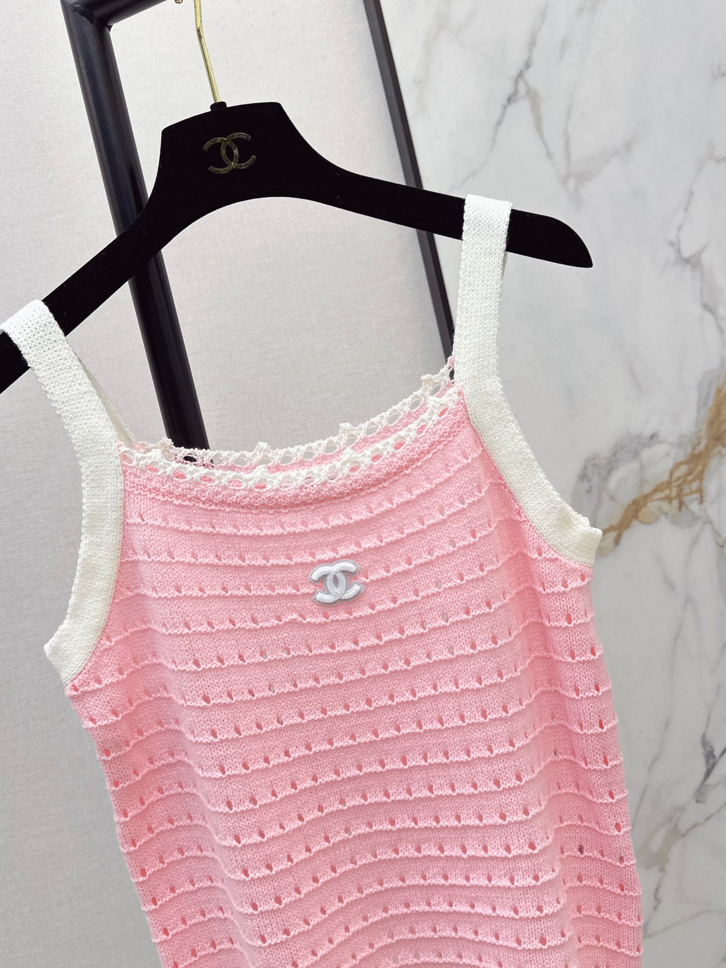 Color-blocked camisole