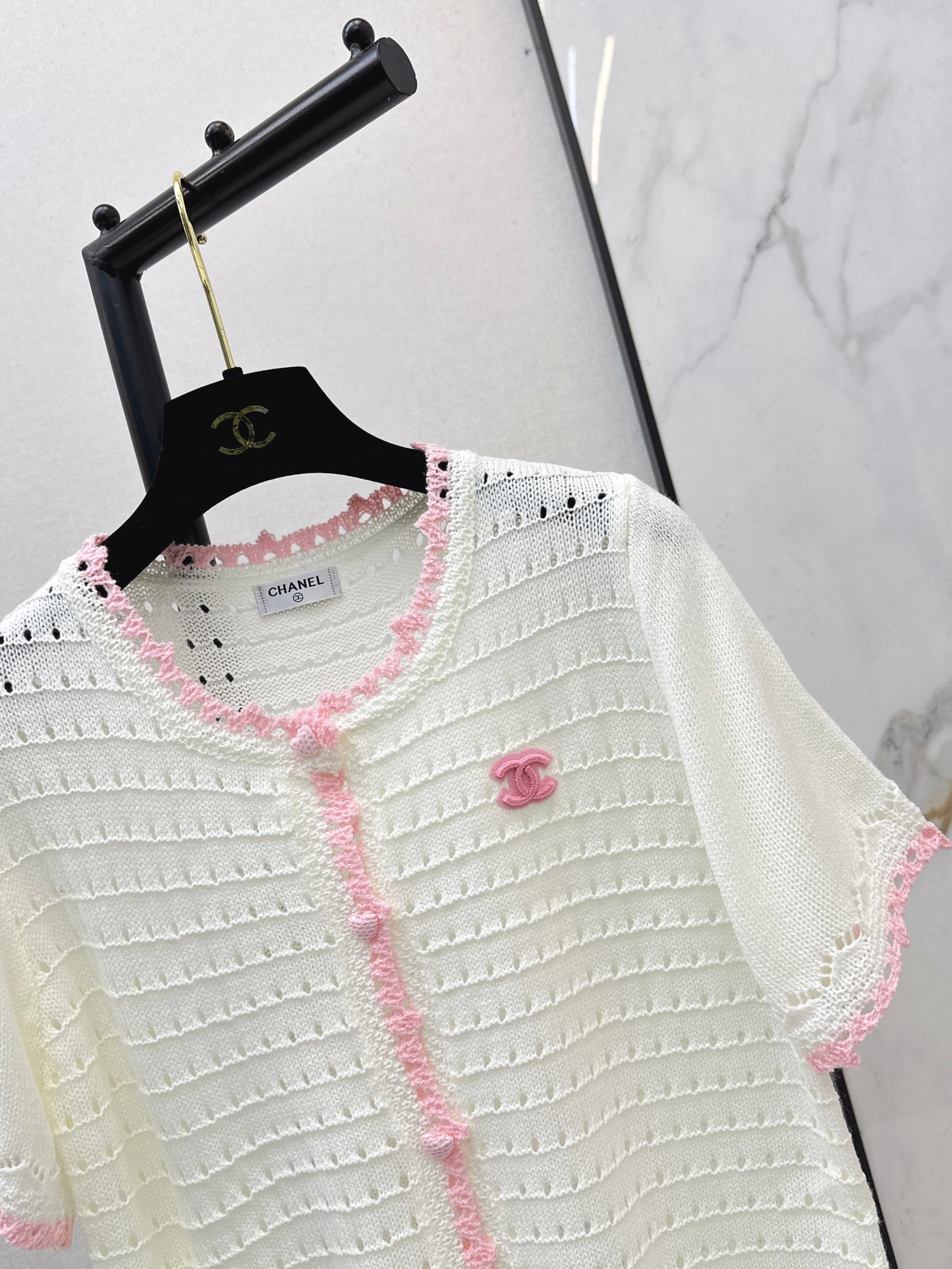 Color-blocked T-shirt