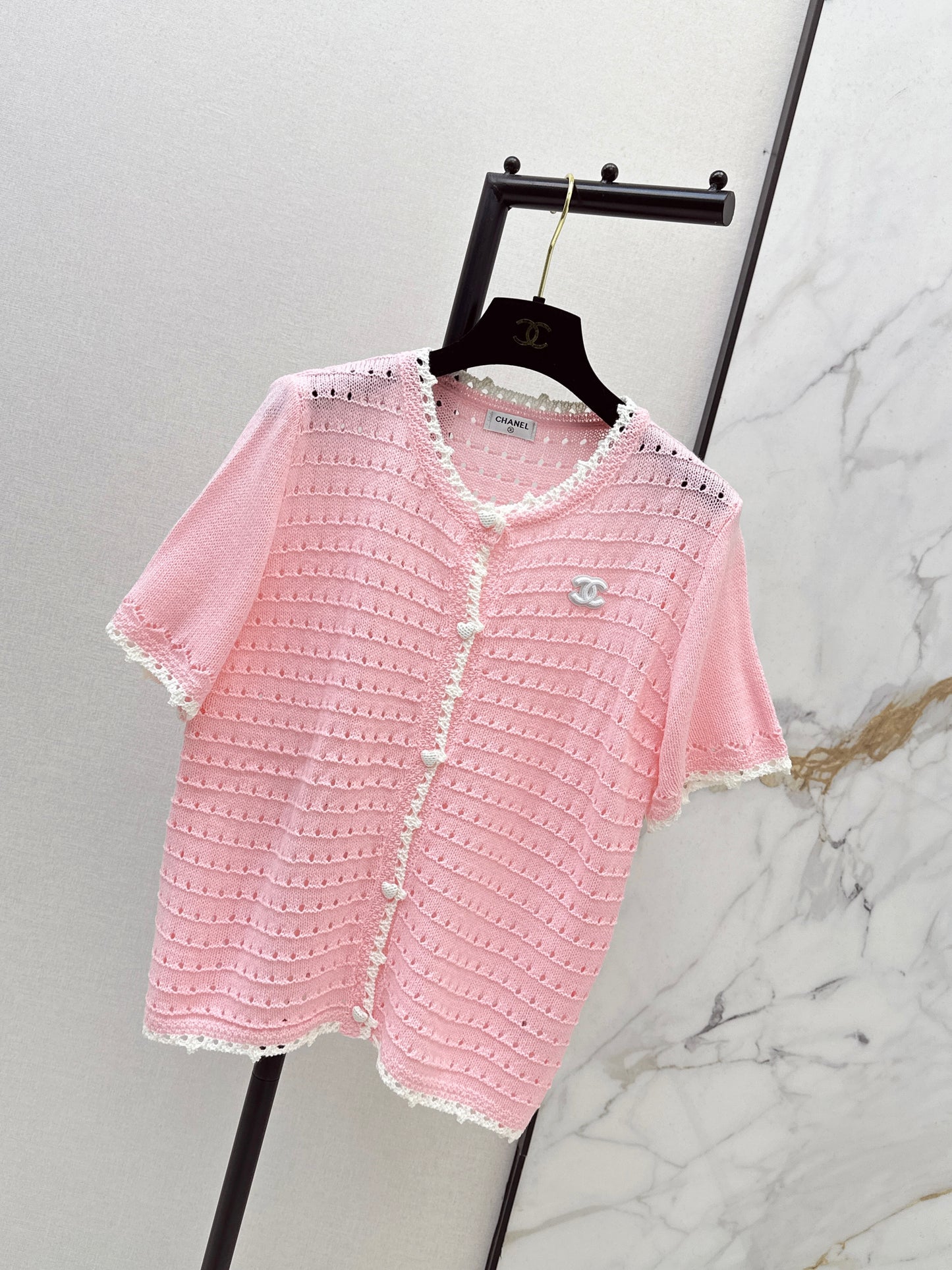 Color-blocked T-shirt