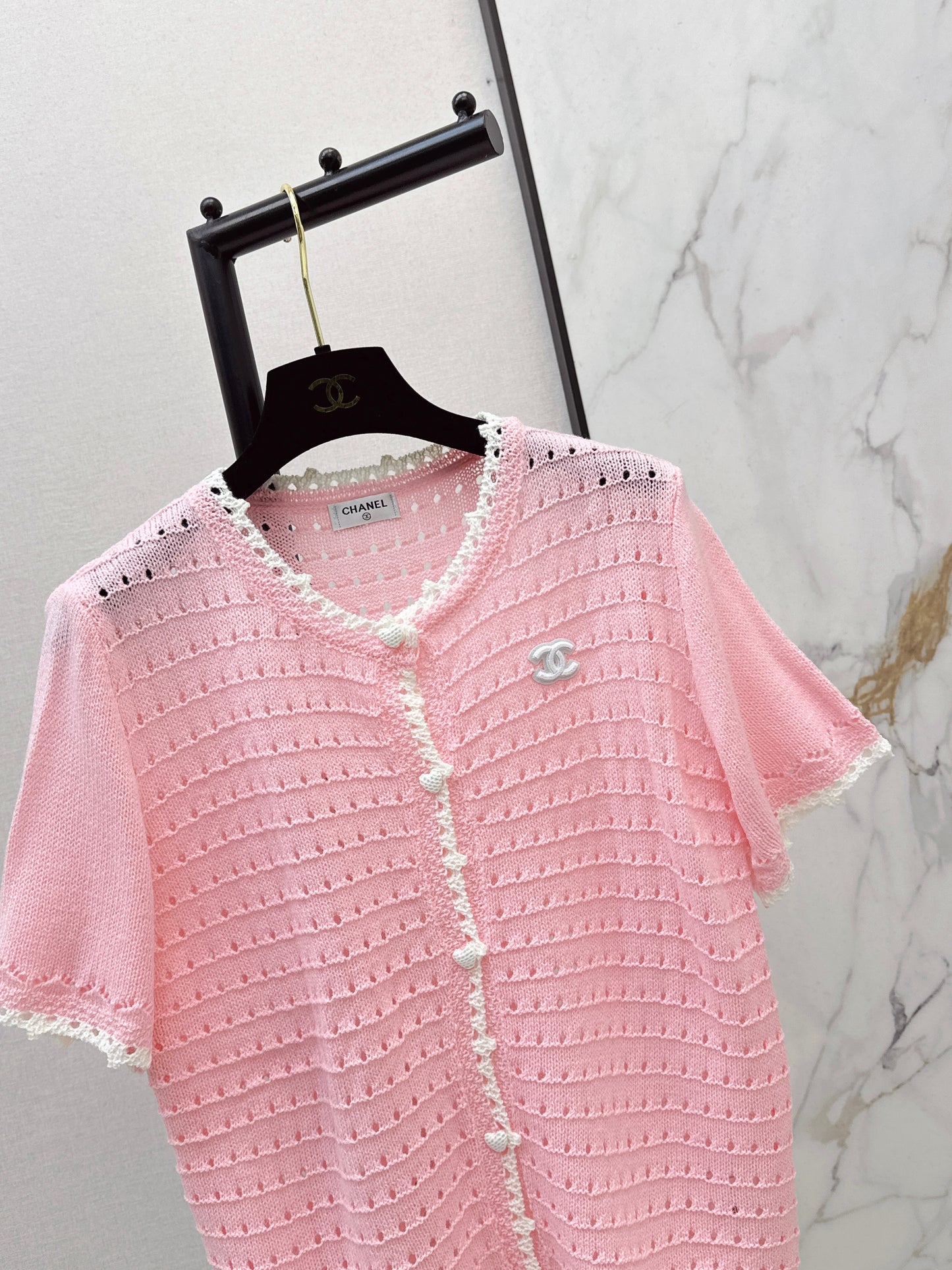 Color-blocked T-shirt