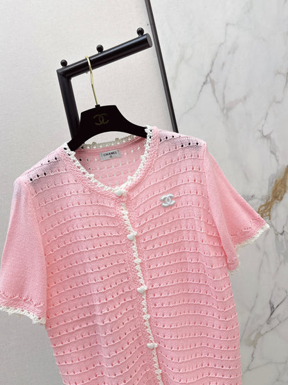 Color-blocked T-shirt