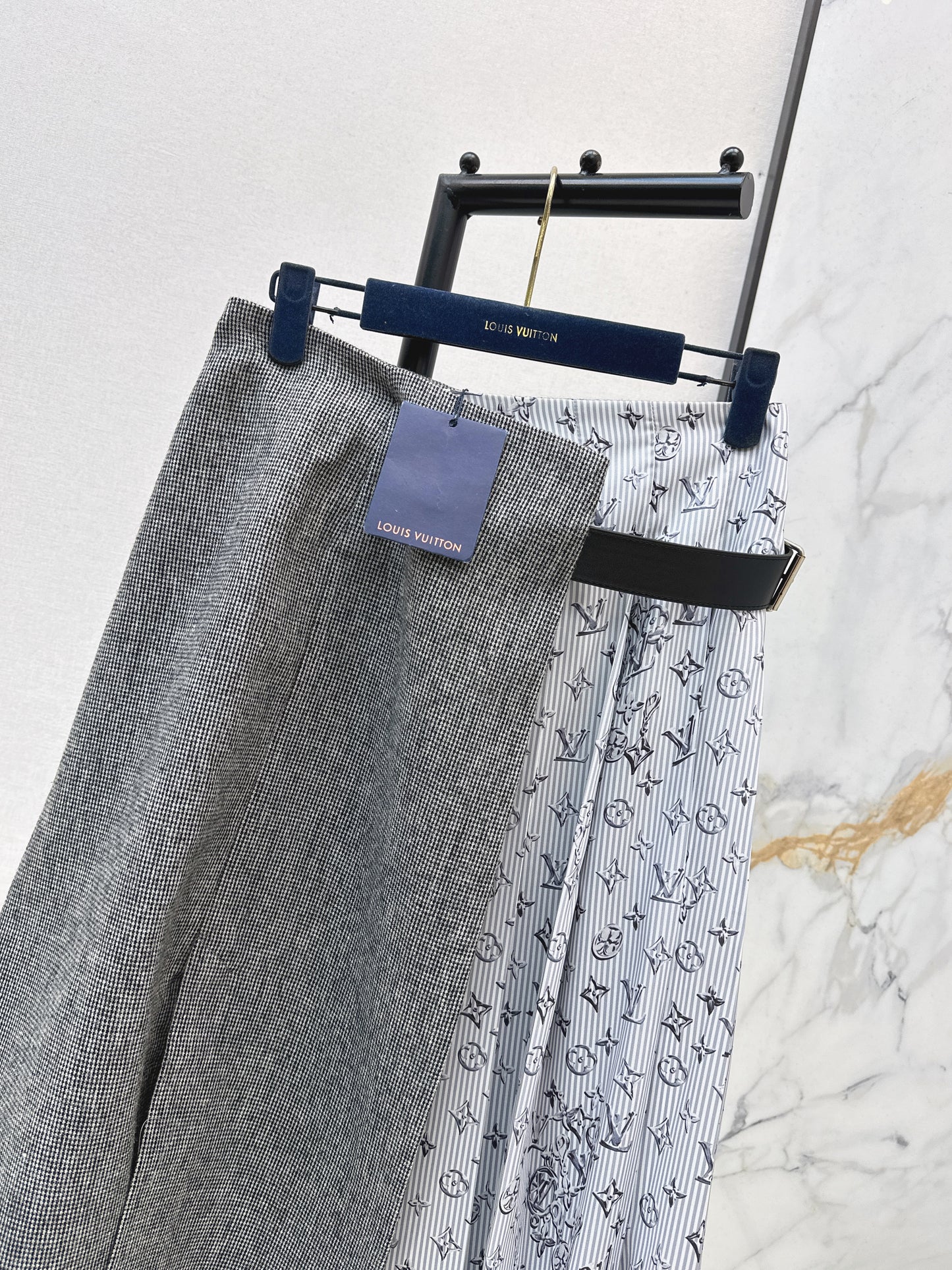 Belt-embellished Skirt