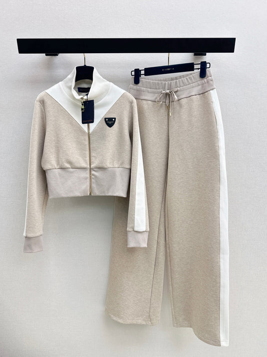 Color-blocked matching set