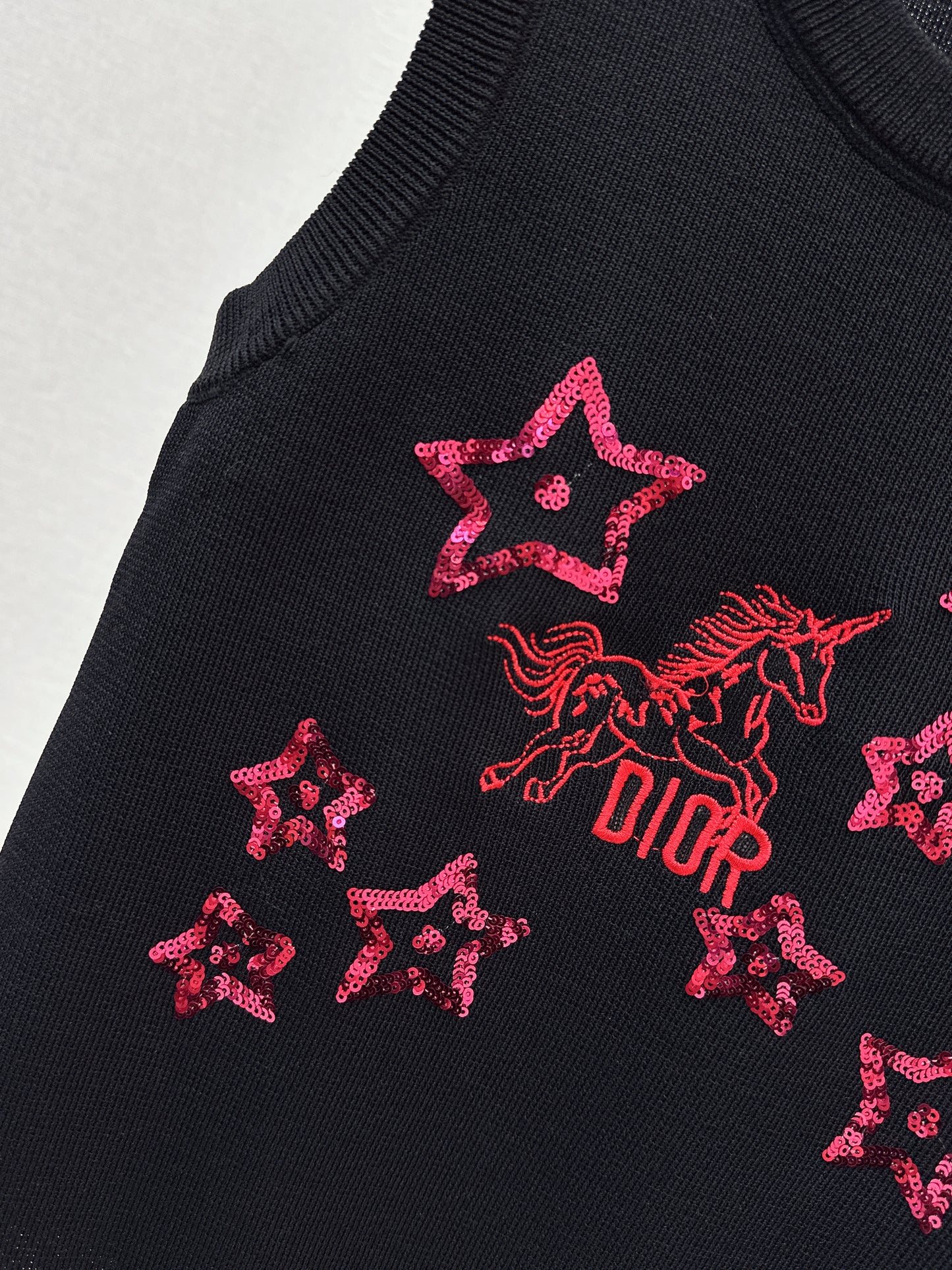 Five-pointed star vest