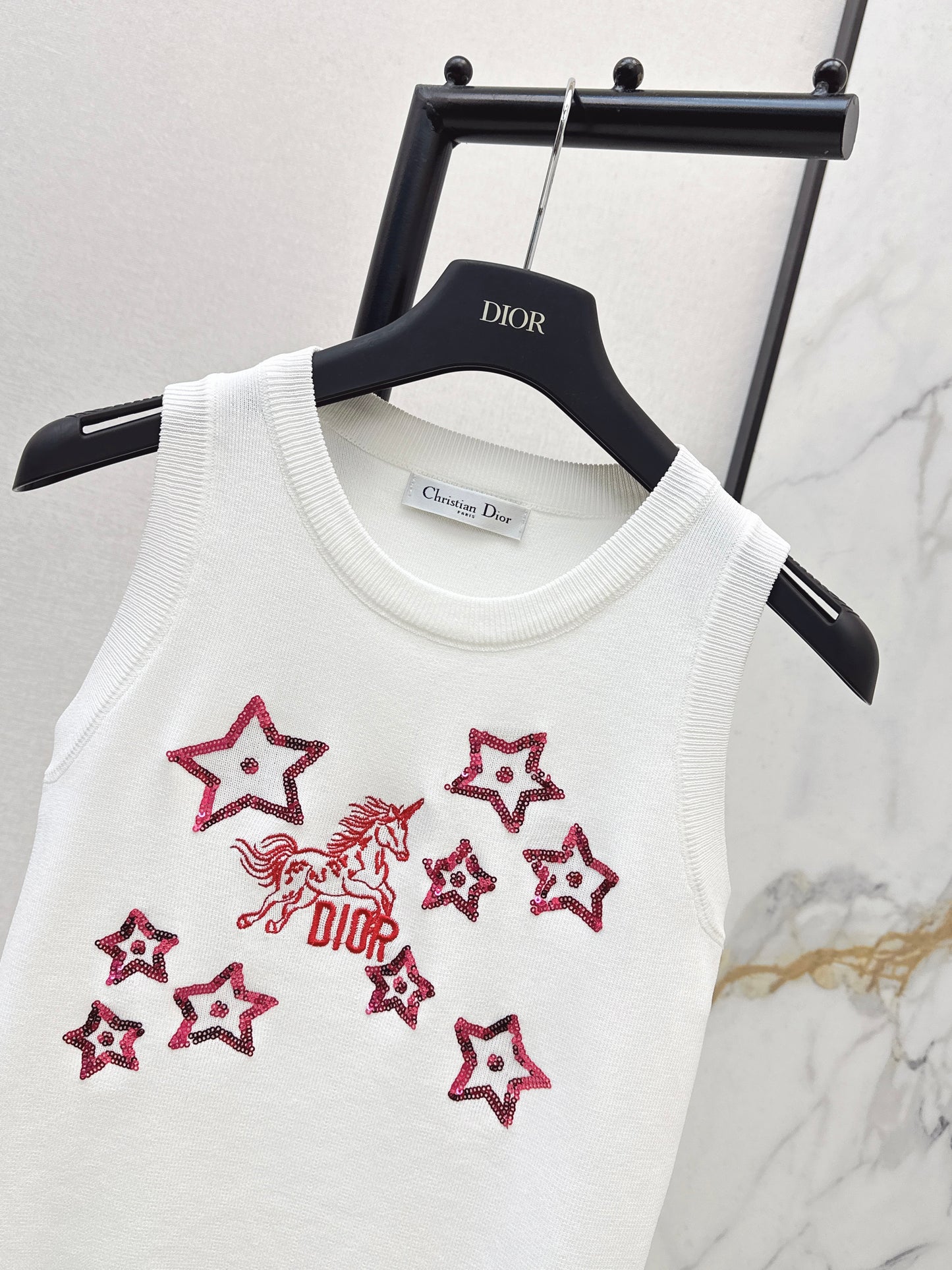 Five-pointed star vest