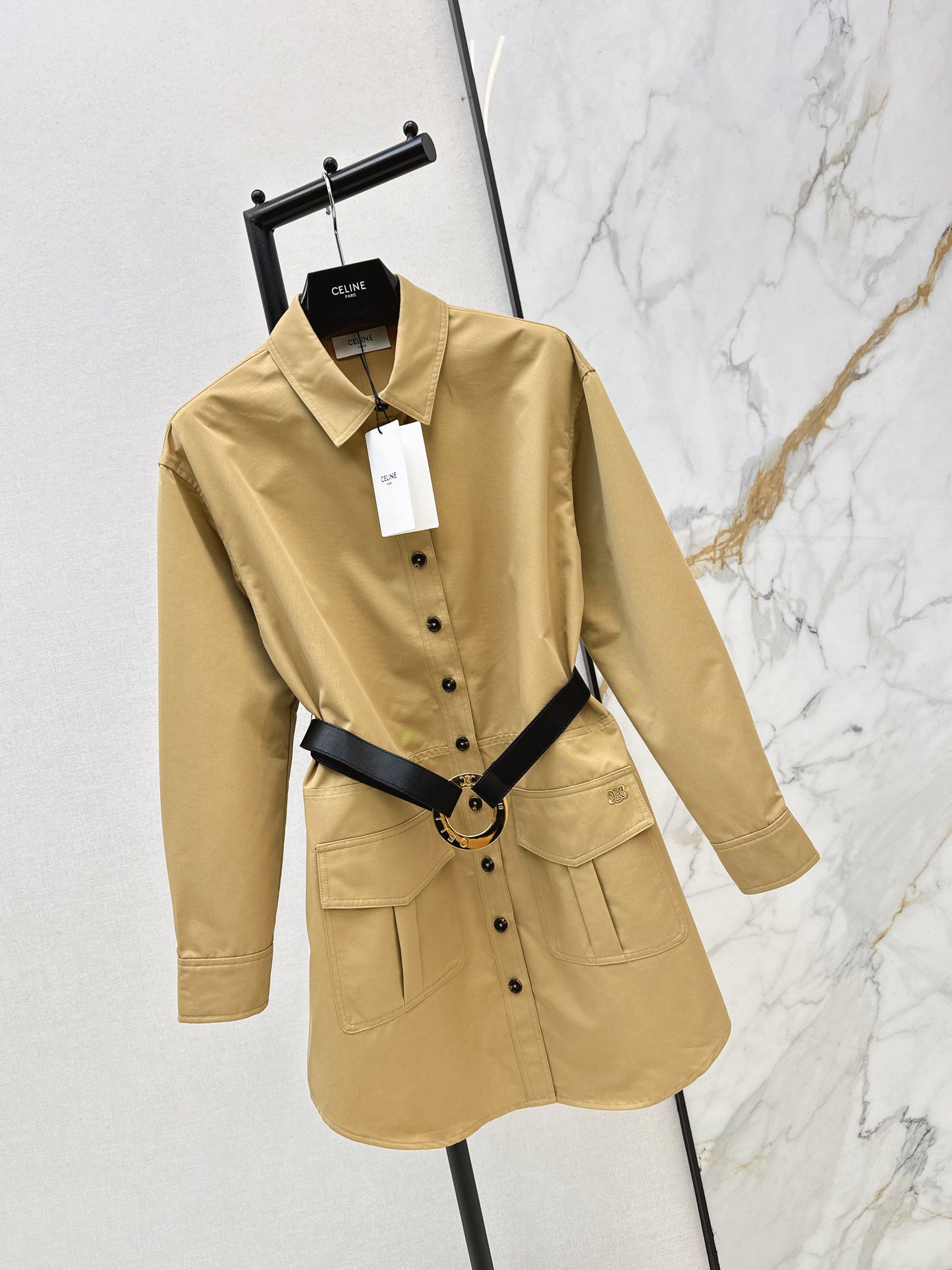 Double-pocket embroidered dress