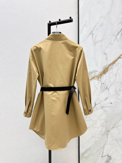 Double-pocket embroidered dress